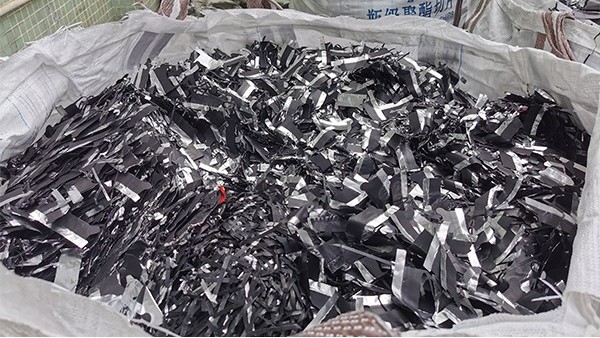 叼嘿视频在线观看回收行業的前景與未來：新能源汽車快速發展帶來的飛躍